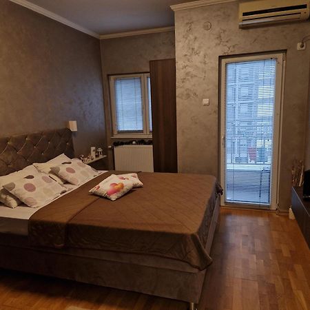 Apartman Studio DIAMOND Subotica Esterno foto