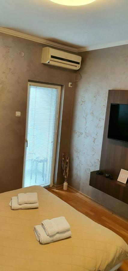 Apartman Studio DIAMOND Subotica Esterno foto