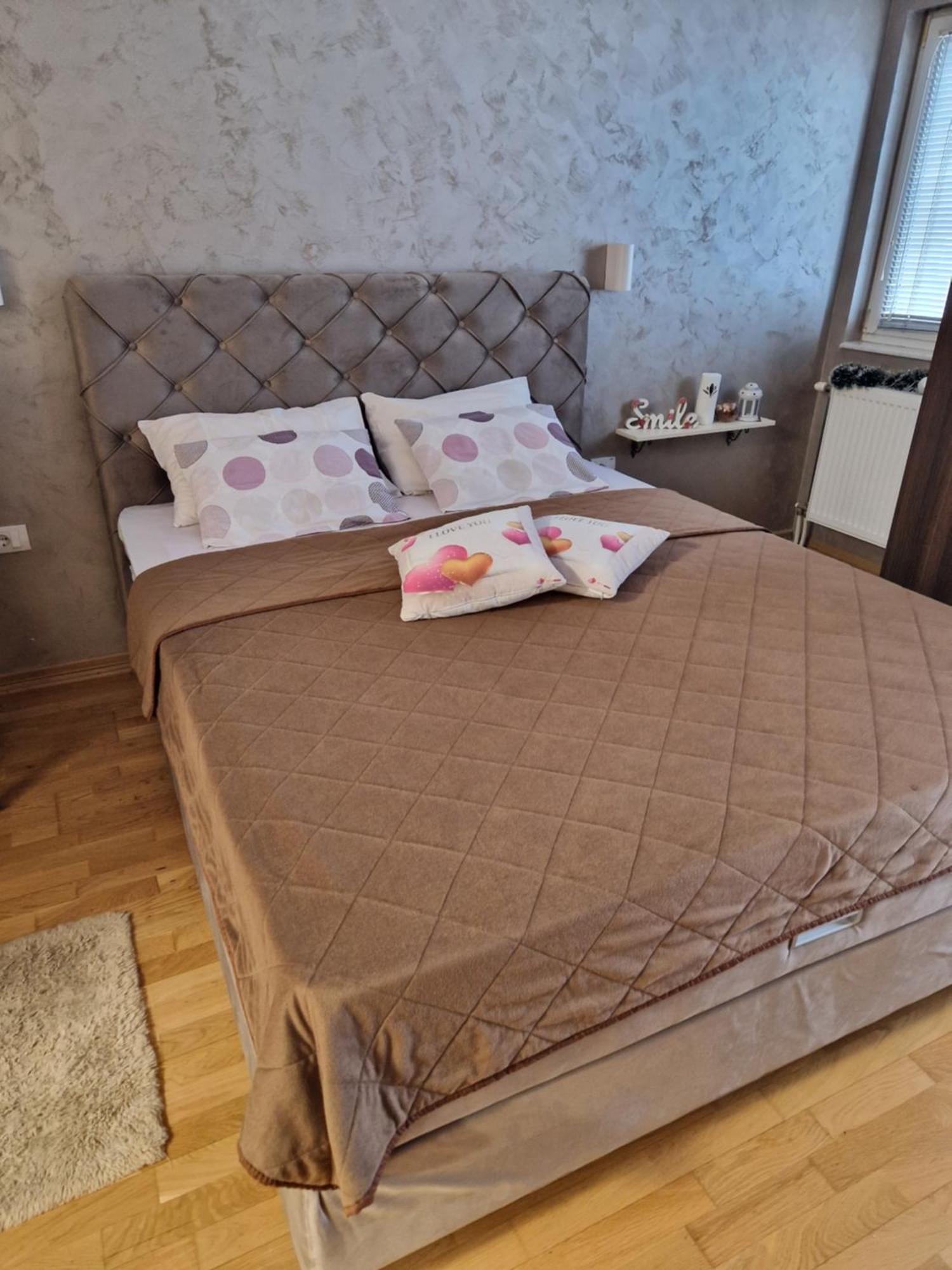 Apartman Studio DIAMOND Subotica Esterno foto